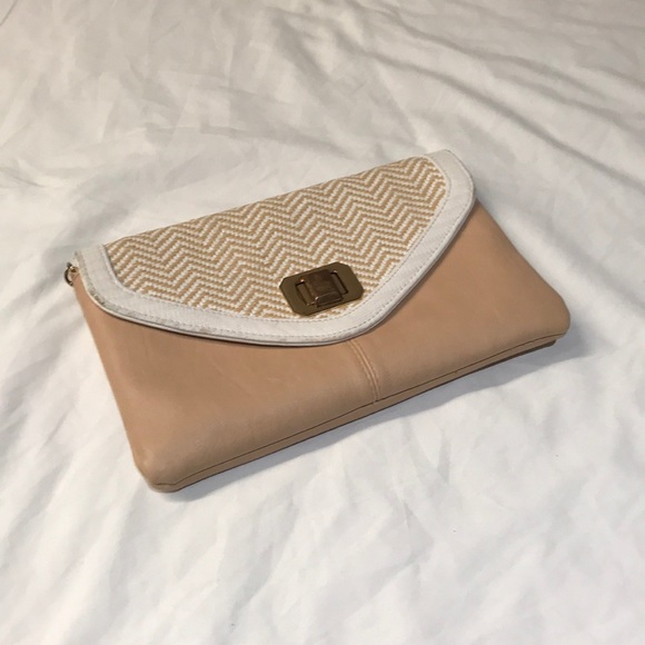 2 for $26 Strap purse - Picture 1 of 3